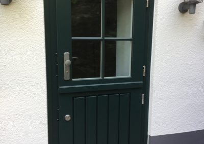 Haustür als wunderschöne Klöntür, geplant vom Schreiner, in Boppard